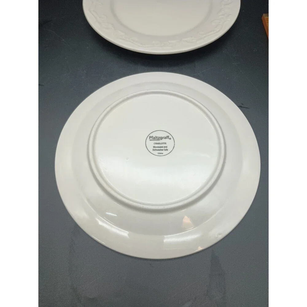 2 pfaltzgraff Traditions Charlotte Salad plates lunch